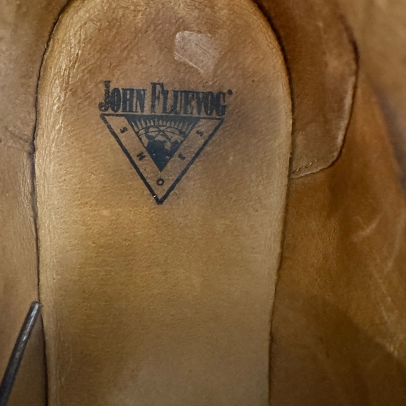 TOKYO KAWASAKI-Vintage John Fluevog Mens suede dress shoes!! - Picture 4 of 5